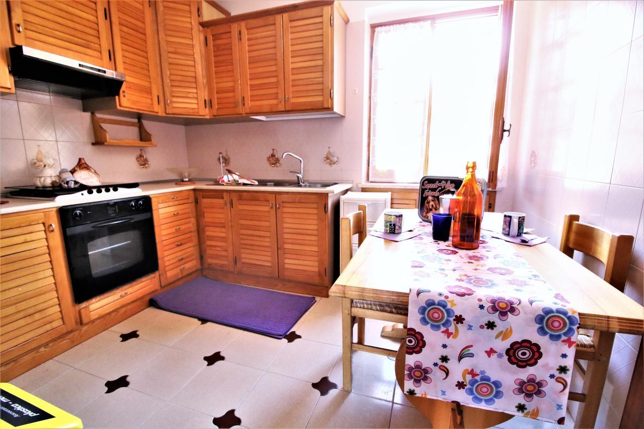 Holidaycasa Leone - Con Posto Auto A 200Mt Dal Mare 斯佩隆加 外观 照片
